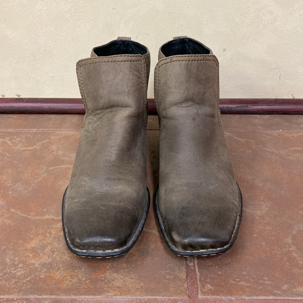 Born Rachelle Women's Brown Ankle Boots - Picture 3 of 7